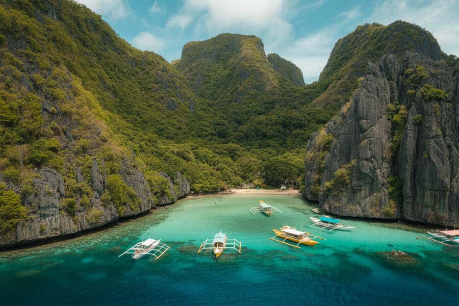 Philippines Eager to Open New Tourism Corridor as Russian Airlines Pursue Direct Flights