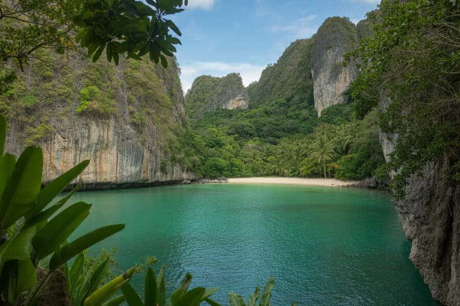 Thailand Joins Malaysia, India, China, Sweden, Kazakhstan And Poland In Driving Tourism Growth As Recovery Strengthens Amid Economic Headwinds And Geopolitical Shocks, With Thirty Three Million Arrivals Target Set For 2026