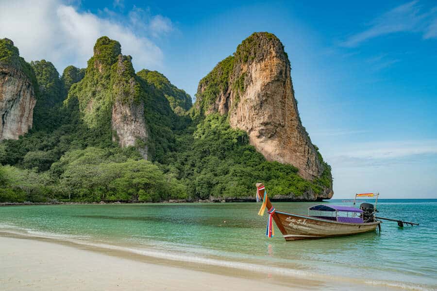 Thailand's Tourism Boom in 2026: 7.49 Million Visitors Reshape the Travel Landscape