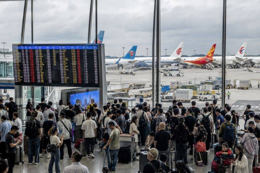 Travel Chaos Engulfs Guangzhou Baiyun International Airport as Air China, China Eastern, Hainan Airlines and China Southern Grapple with 485 Delays and 9 Flight Cancellations, Disrupting Travel Across China, Singapore, Malaysia, Thailand, Vietnam and Cambodia, Leaving Numerous Passengers Facing Lengthy Waits and Missed Connections—What to Know Before You Fly