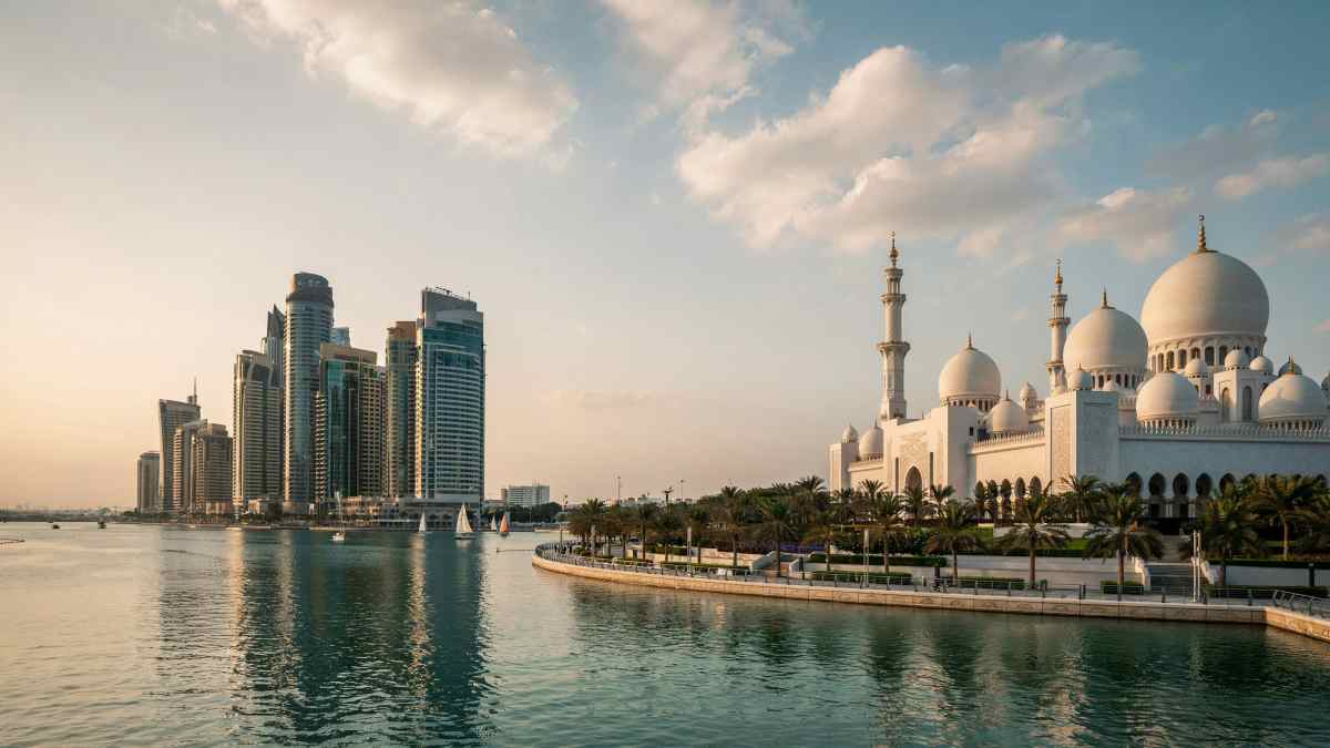 Abu Dhabi Enhances Visitor Experience with Universal Travel Medical Insurance Initiative in Partnership with Etihad Airways