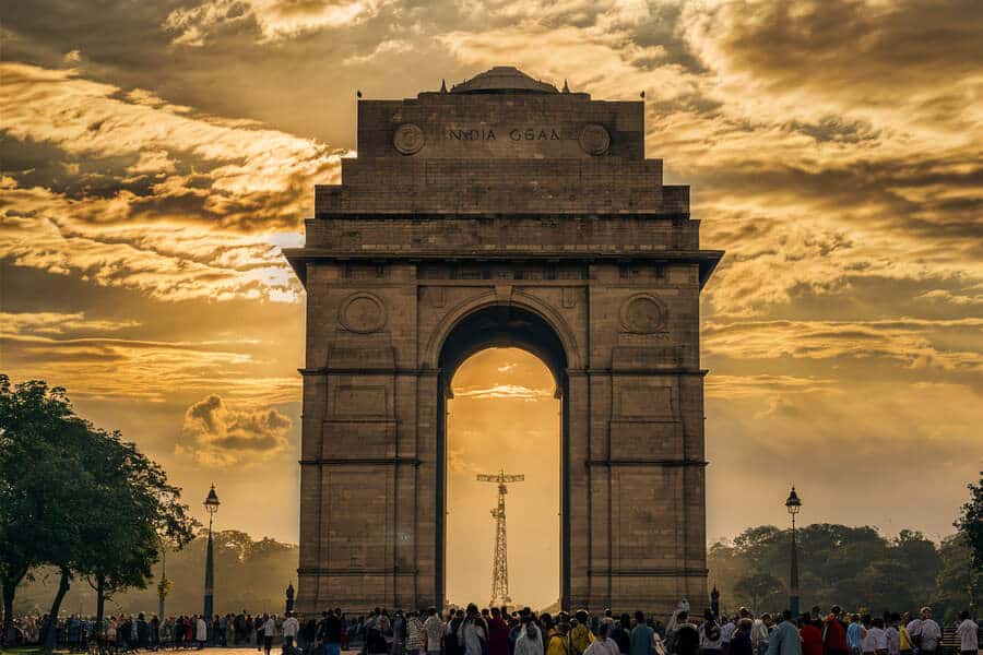 India Restarts Tourist Visas for Bangladesh in Major Cross Border Breakthrough Ending Two Year Freeze and Unlocking Surge in Tourism Medical Travel and People to People Exchange Across South Asia