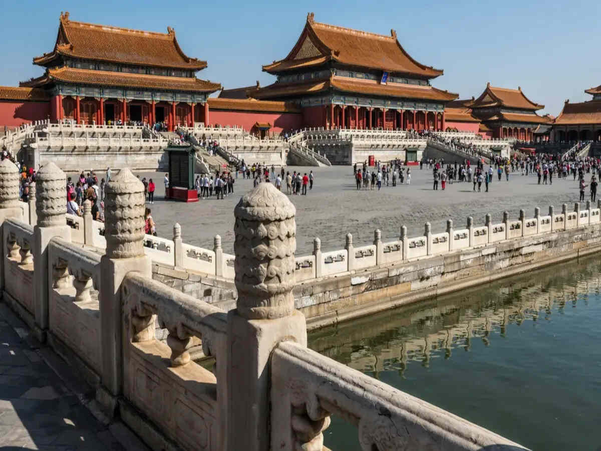 China Welcomes Global Tourists with Expanded Visa-Free Travel