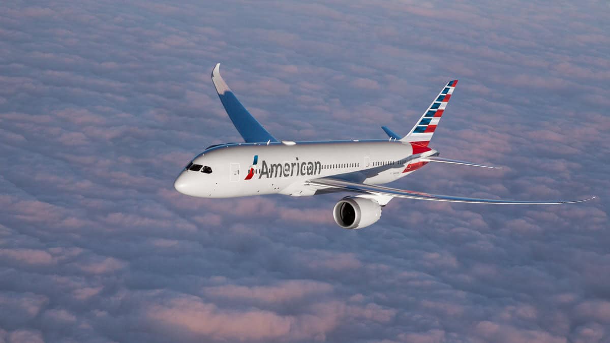 Unexpected Flight Diversion: American Airlines AAL2754 Diverts to Tulsa