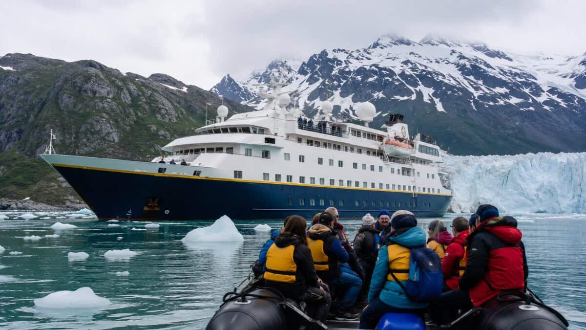 Health Scrutiny Intensifies for United States Cruises as National Geographic Sea Bird Faces Gastrointestinal Outbreaks