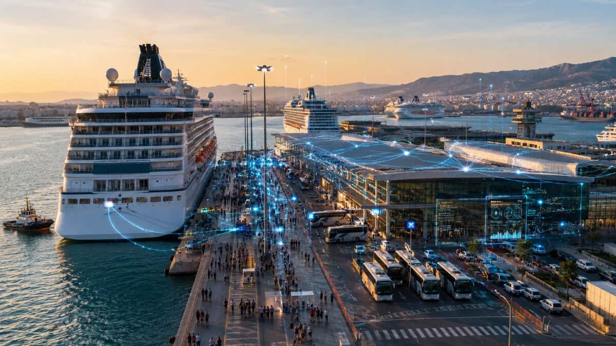 Greece Launches Innovative Smart-Port Research Partnership at Piraeus for Enhanced Cruise Operations