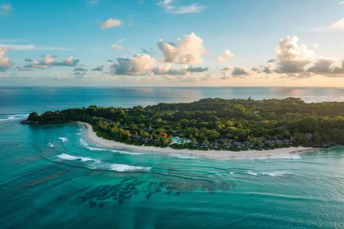 Sri Lanka and China Forge a New Economic Path Amid Declining Tourism Earnings