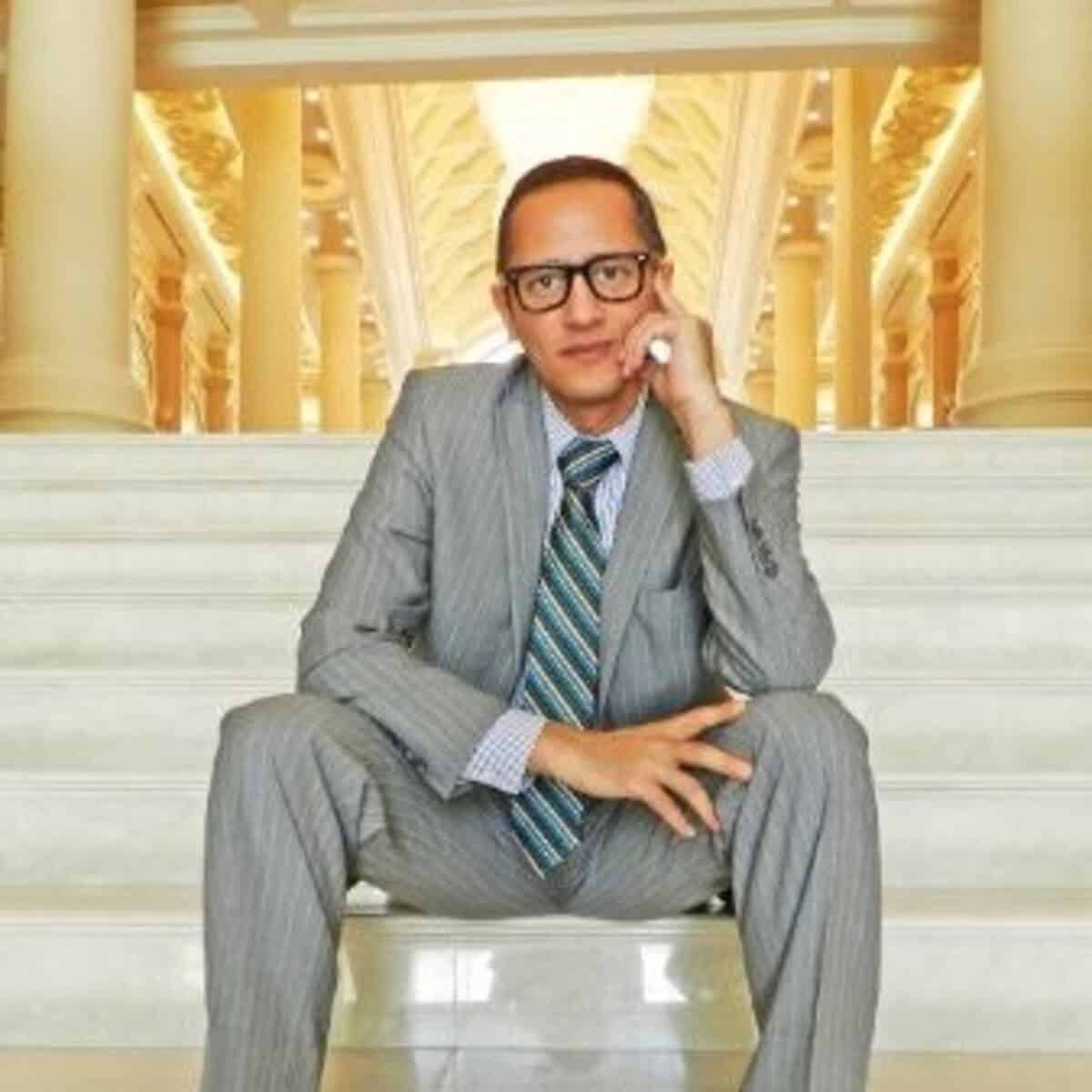 W Philadelphia Elevates Luxury Dining Experience with Ahmed Elkaswani’s Appointment as Director of Food & Beverage Operations