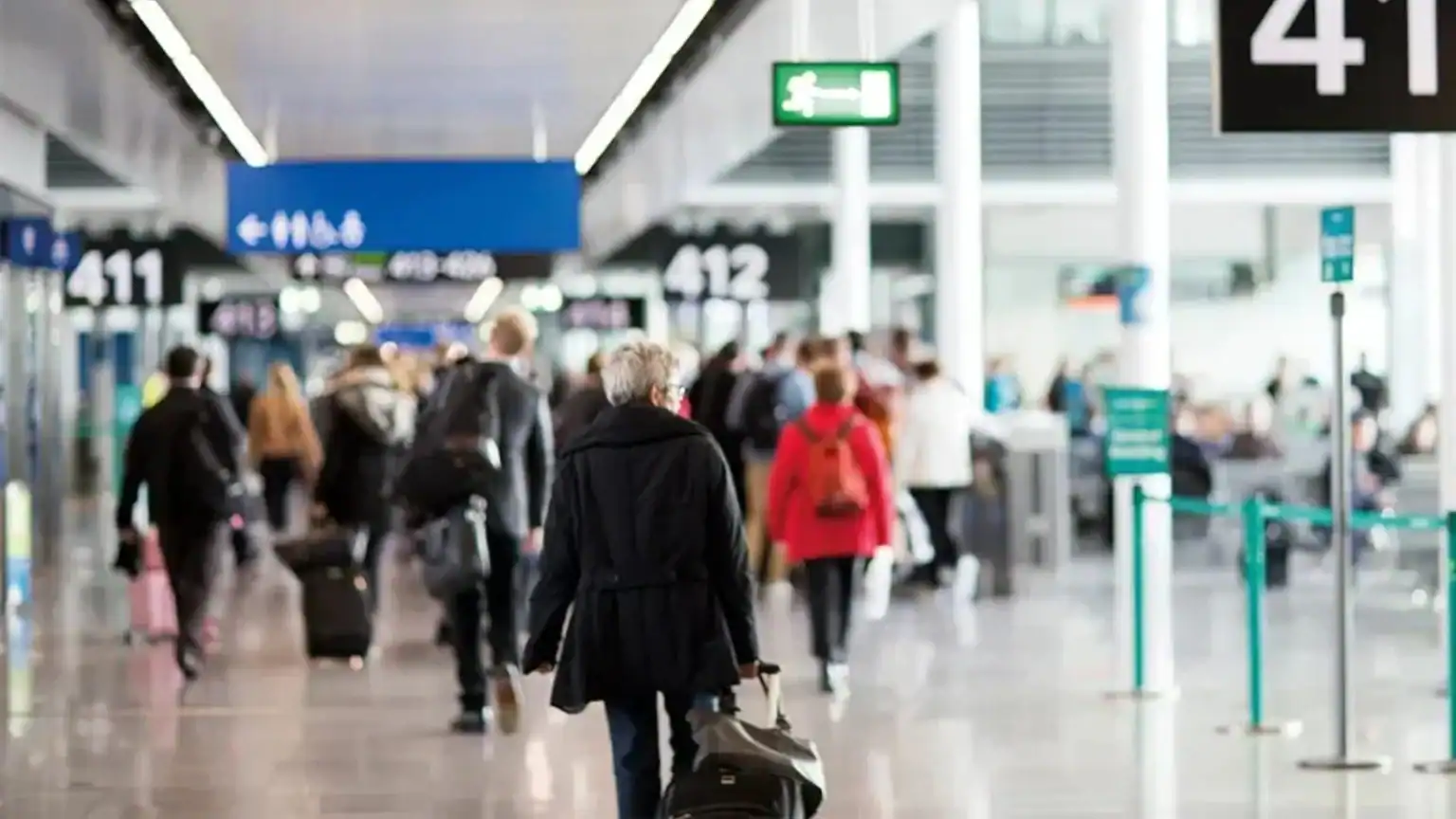 European Aviation Sector Calls for Urgent Reforms to Border Control Systems Ahead of Summer Travel Rush