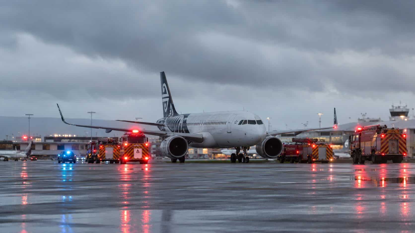 Emergency Landing at Christchurch Airport Raises Safety Questions for New Zealand Domestic Travel