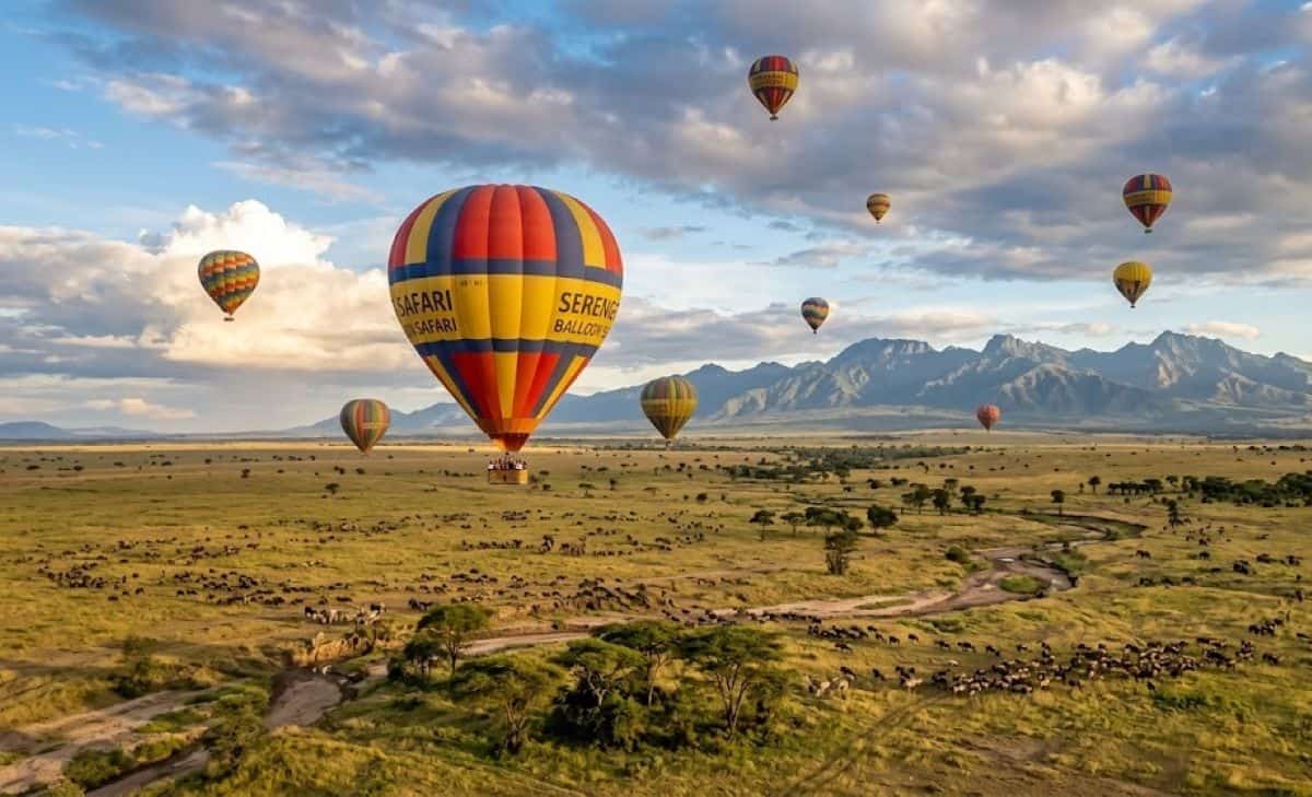 Experience the Serengeti Like Never Before: A Hot Air Balloon Safari Awaits