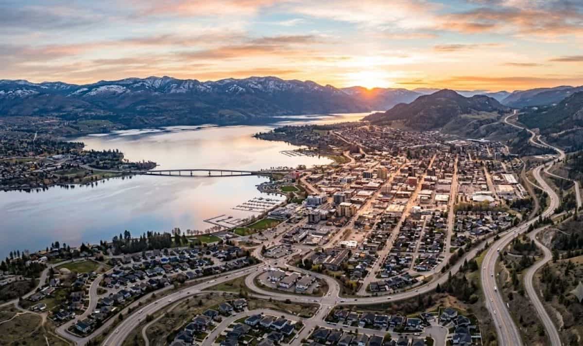 Kelowna Emerges as a Premier Culinary Destination, Transforming Global Wine Travel