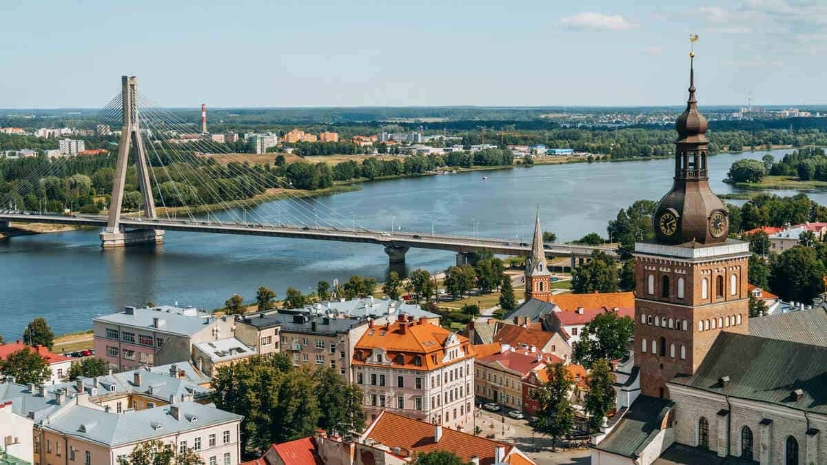 Baltic Tourism Dynamics: Estonia and Lithuania Thrive While Latvia Struggles