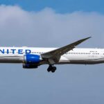 Navigating the Skies: United Airlines UAL2027’s Unexpected Diversion from Great Falls to Denver